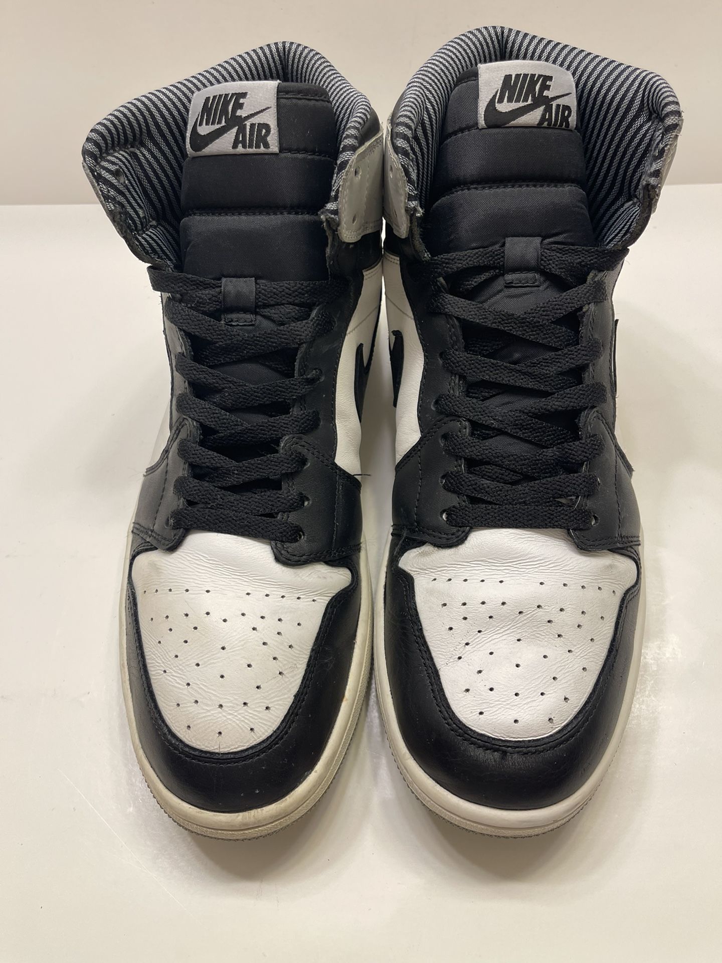 Nike Air Jordan 1 Retro High OG Barons Size 13 Grey Black 