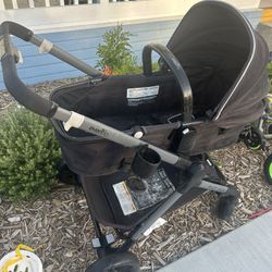 Pivot Expand Stroller 