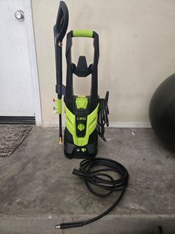 LWQ Pressure Washer | Like New.