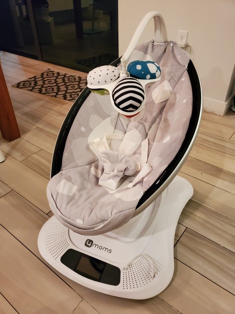 4moms Mamaroo Baby Swing