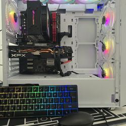 Gaming pc desktop computer intel i7-6700, rx 590, 16 gb ram, ssd, hdd, wifi, keyboard and mouse 