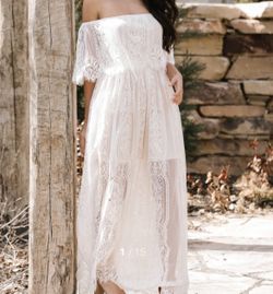 Lace Off the Shoulder Dress - M