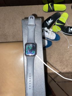 Apple watch series 4