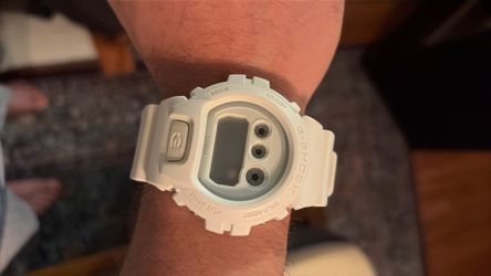 White g-shock 6900