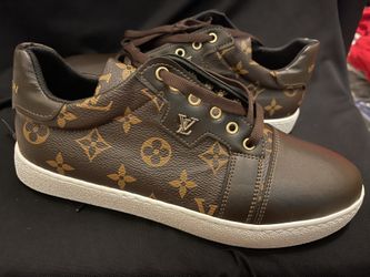 Shoes L V