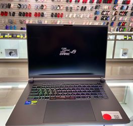 ASUS g16 5060 1TB 32gb ram