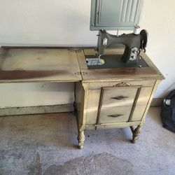 White Rotary Antique Sewing Machine 