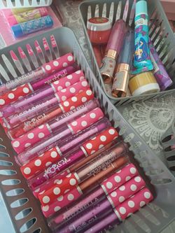 Wholesale makeup