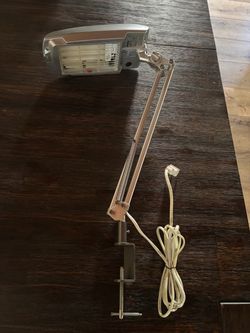 3M clamp desk light