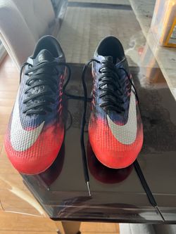 Nike scorpion superflys size 8.5 men