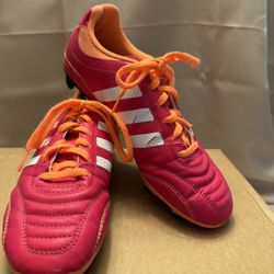  vibrant neon soccer shoes by Adidas 7.5