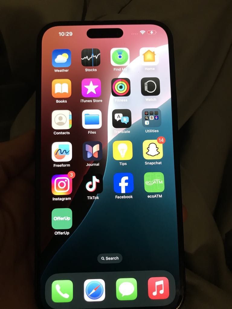 iPhone 15 Plus