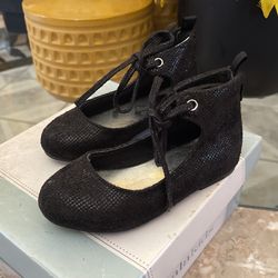 Girls Shoes