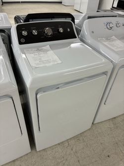 $449 GE Electric Dryer White with extended tumble