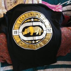 Boys ecko small shirt
