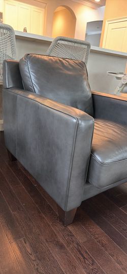 Lazy boy chair