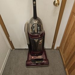 Hoover Windtunnel Bagless Vacuum