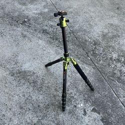 MeFOTO Backpacker travel tripod