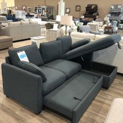 Jarreau Gray Sofa Chaise Sleeper /couch /Living room set