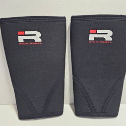 Iron Rebel Knee Sleeves 7MM Medium NEW