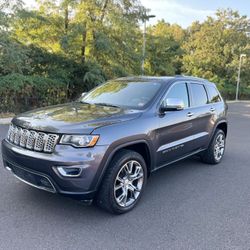 2020 Jeep Grand Cherokee 