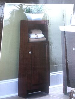 Linen tower