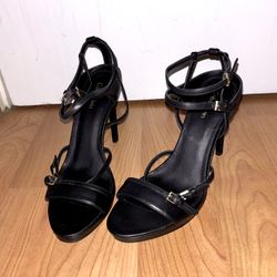 Calvin Klein F17 Shantell Sandals Women's Strappy Black Leather Heels US 10 Stilettos