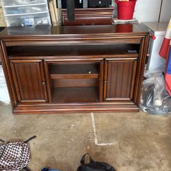 wooden TV Stand 5”Feet Wide/16 Depth/3ft1” In Height