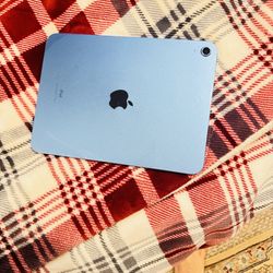 IPad 10th Gen , Barely Used