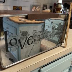 Lincoln BeautyWare antique bread box