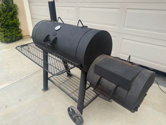 Offset Barrel BBQ Smoker Grill