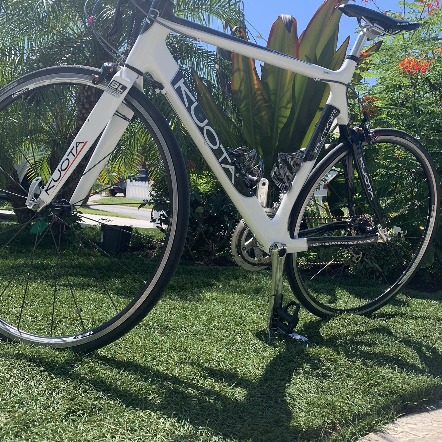 Kuota K Factor Full Carbon//56cm Road Bike for Sale in Tampa, FL 