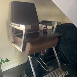 Mid Century Modern Barber Chair
