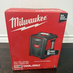New M18 Lithium-lon Cordless Jobsite Radio/Charger