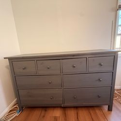 IKEA HEMNES 8-Drawer Dresser – Gray Stain – Solid Wood