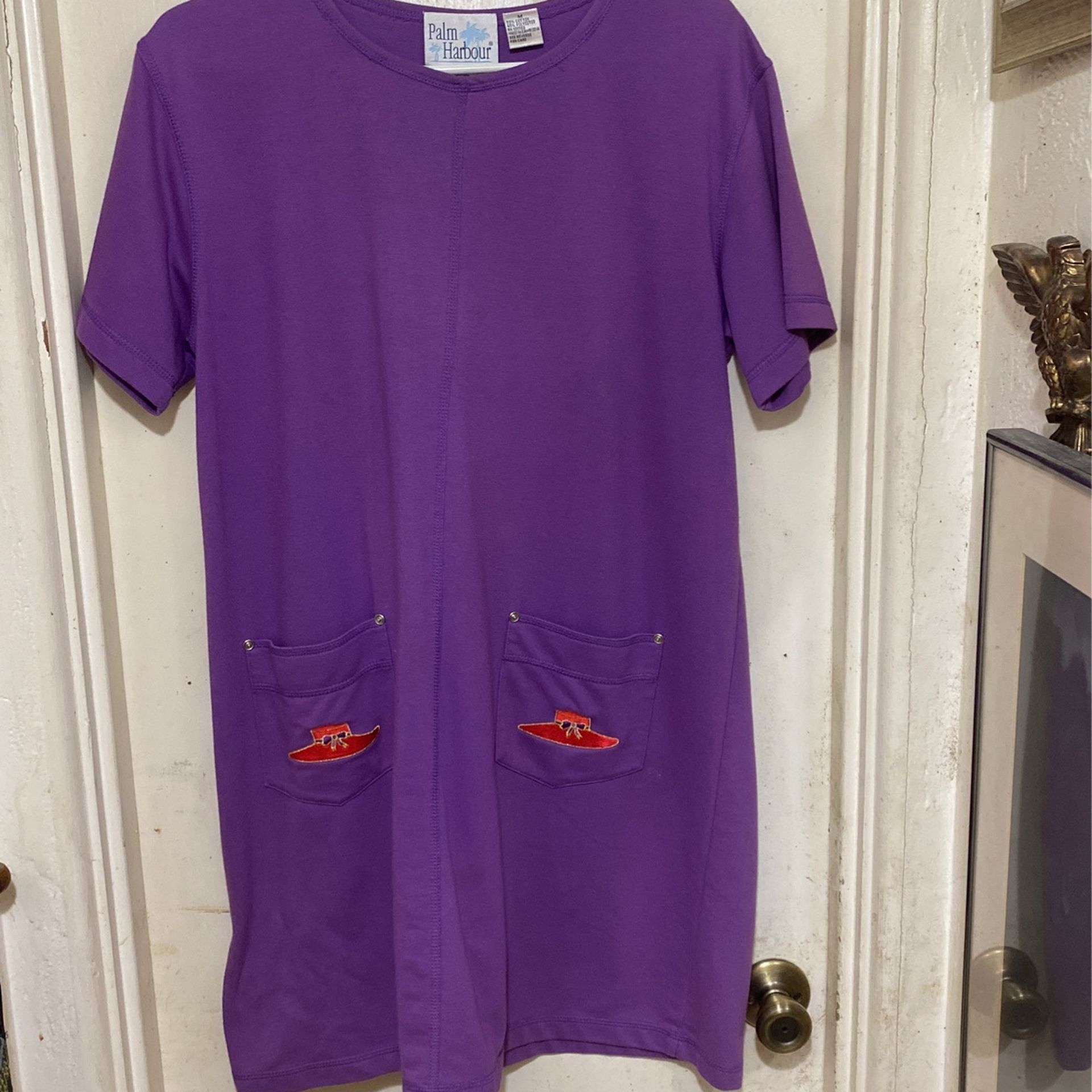 Purple Red Hat Lady Top Two Front Pockets Medium