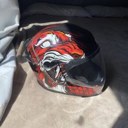 Icon Helmet Large