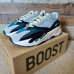 adidas Yeezy Boost 700 • Wave Runner • Size 10M • DS