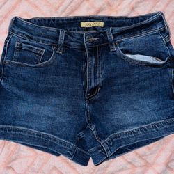 Shyanne Size 8 Jean Shorts