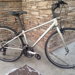 Trek Alpha Fx Series 7.0