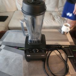Vitamix Super 5000 Blender