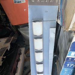 bonita lámpara para baño nueva de 5 luces grande barata $40 