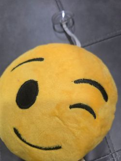 NEW SMILEY WINK FACE WITH SUCTION CUP