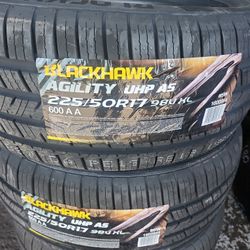BLACKHAWK TIRE SET 