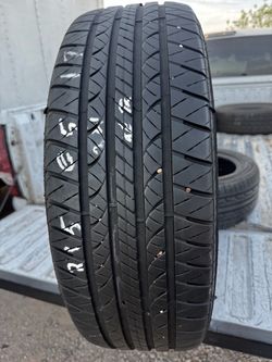 1 TIRE 95% 215/65/17