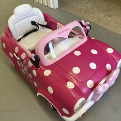 Minnie Mouse Battery Car. 