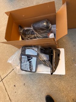 VEVOR Towing Mirrors, Left & Right Pair Set for 1 Ford F250 F350 F450 F550, Power Heated with Signal Light, Plane & Convex Glass, Manual Contr