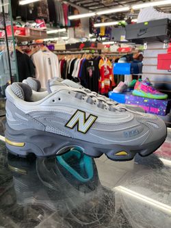 New Balance 1000 Trainer Grey Mars Yellow