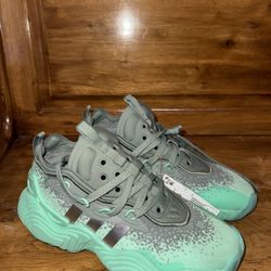 Adidas Trae Young Basketball Shoes
