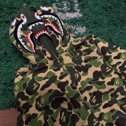 BAPE Double Shark Full Zip Hoodie – Green Camo – Size Large – PreOwned